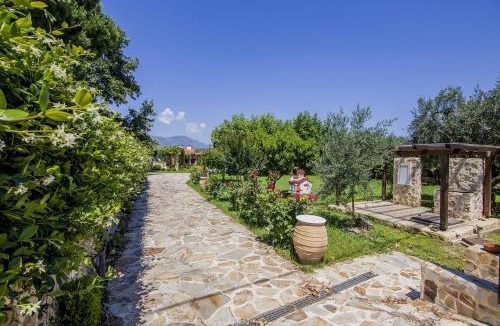 Paralia Ofryniou Villa | Villa Kasta