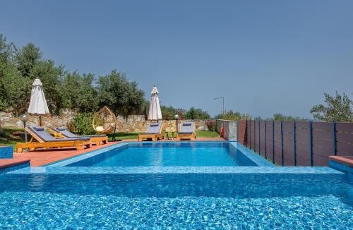 Spilia Villa | Villa Katerina with Eco heated pool