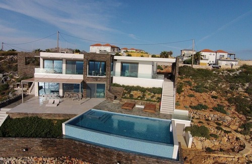 Stavros Villa | Villa Kyma by Fantasia Villas