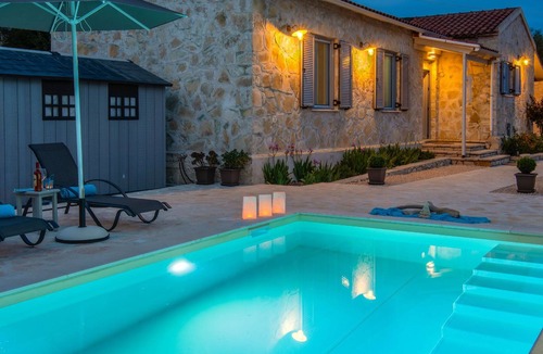 Vlachopoulatika House | Villa Labovitsa in Paxi