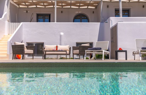 Plaka Villa | Villa Lantana with Private Swimming Pool - Salinus Naxian Villas