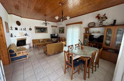 Fanari House | Villa Lazaros