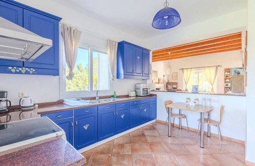 Melikia Villa | Villa Lefka – Stunning Seaside Villa in Corfu with Private Gardens