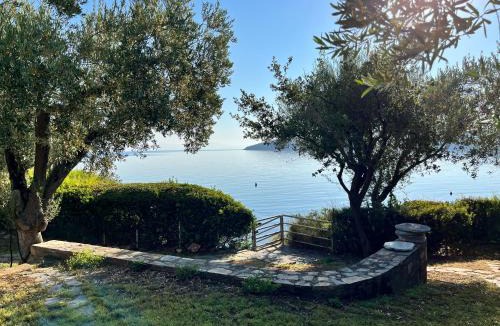 Sourpi Villa | Villa Liana