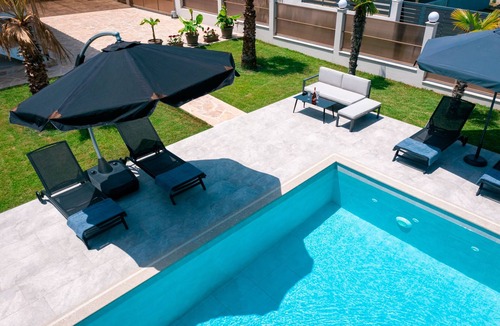 Nea Propontida Villa | Villa Liana ,private pool and garden