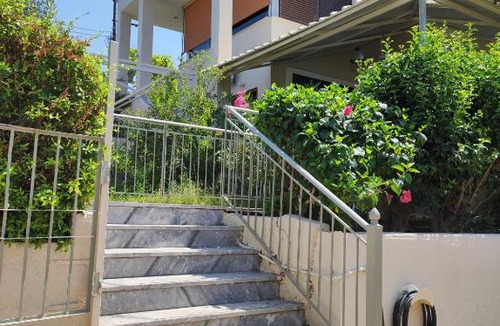 Kitries Apartment | Villa Lilika Santova Kalamata