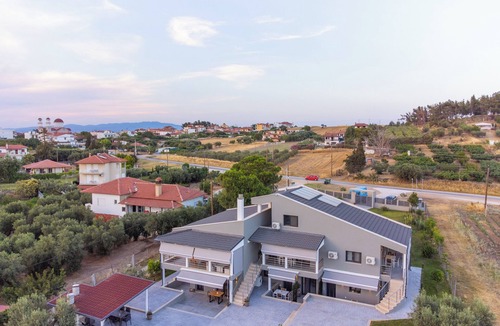 Nea Potidaia Apartment | Villa Llanaj Residence 4 by Luxlikehome