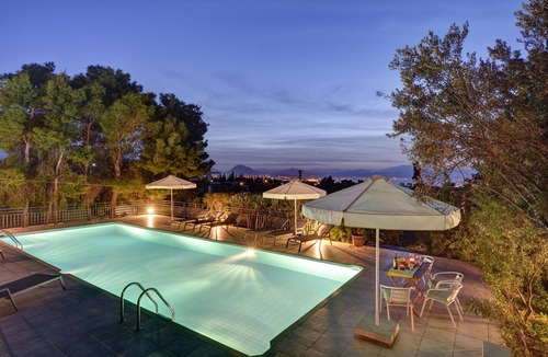 Loutraki Villa | Villa Loutraki Sunset in Loutraki Corinth