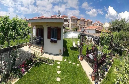 Ofrinion House | Villa Maddie's Place