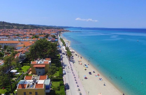 Pefkochori Villa | Villa Mare Blu - Beachfront, Panoramic View, Garden