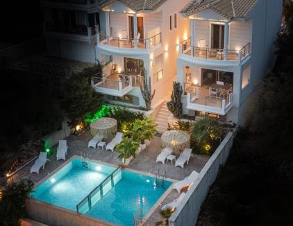 Perigiali Villa | Villa Maria PF