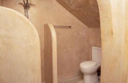 Perivolos Bed & Breakfast | Villa Markezinis