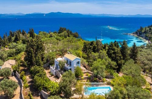 Longos Villa | Villa Marmari