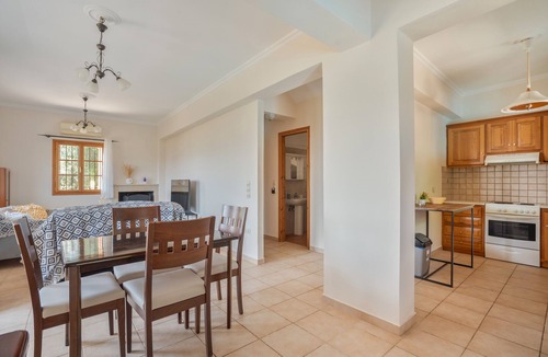 Lygia Villa | Villa 'Melikokia' with Sea View, Wi-Fi and Air Conditioning