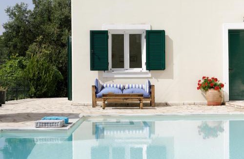 Agios Stefanos Villa | Villa Melissonia