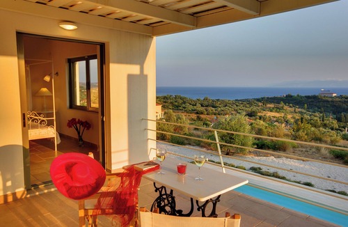 Karavados Villa | Villa 'Nautilos Ideales Resort' with Sea View, Wi-Fi and Air Conditioning