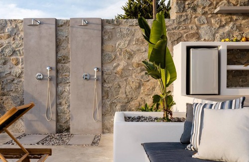 Glinado Villa | Villa Naxian Perfection by Anamnesia Collection