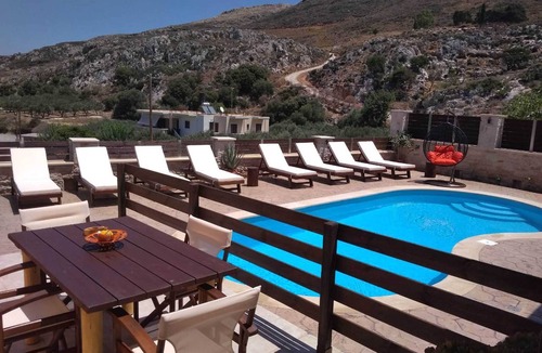 Platanos Villa | Villa Nemesis, relaxing, comfortable, ideal for couples