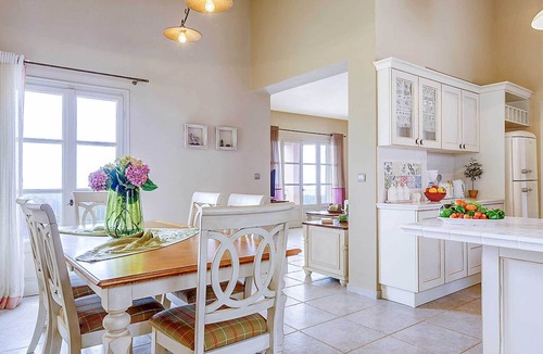 Antipata Villa | Villa Nikolas - Three Bedroom Villa, Sleeps 6