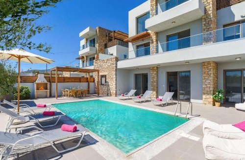 Gennadi Villa | Villa Nikos Olivestone by Villa Plus