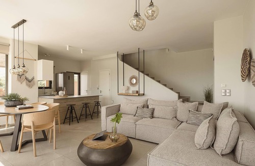 Sternes Villa | Villa Niolos II, Near Marathi Beach with eco pool