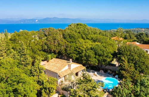 Ieromonachos Villa | Villa Nionios