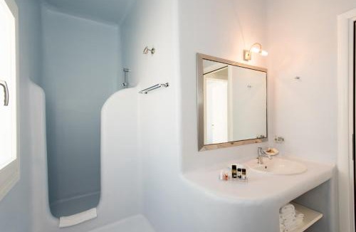 Platis Gialos Apartment | Villa Nireas