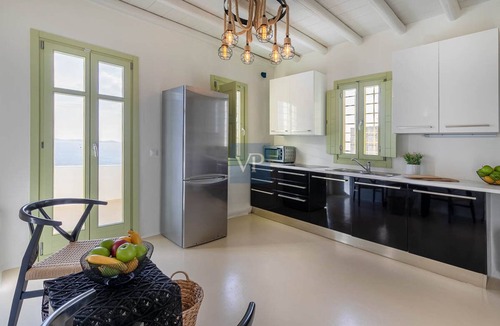 Houlakia Villa | Villa Nirvana- Calm, Relaxing and no wind!