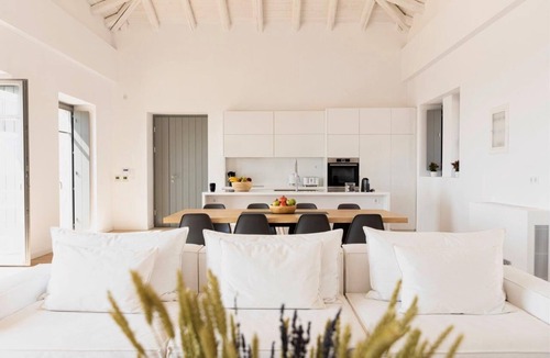 Lefktron Villa | Villa Nupadi