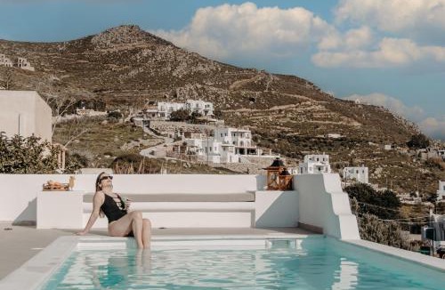 Naxos Town Villa | Villa of Roses in Naxos - Private villa with pool