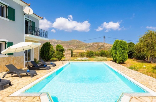 Kateleios Villa | Villa Olga - Three Bedroom Villa, Sleeps 6