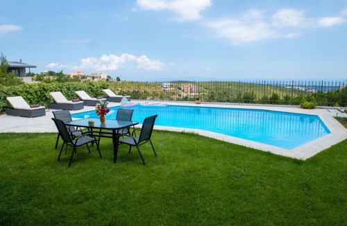 Dasamari Villa | Villa Olympia VIP