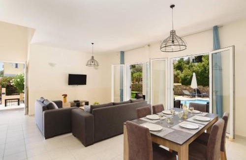 Archangelos Villa | Villa Olympios Springs by Villa Plus