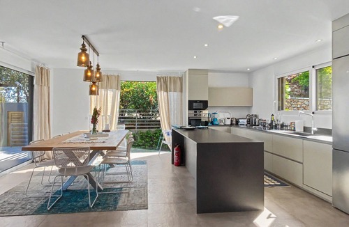 Evgiros Villa | Villa Oneiro: Exclusive Escape With Private Pontoon & Luxe Amenities