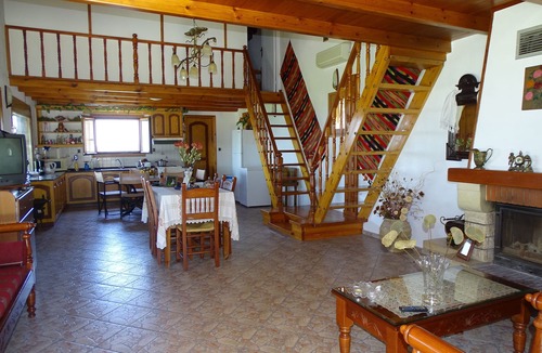 Douliana Villa | VILLA ONEIRO IN TSIVARAS WITH SPECTACULAR VIEW TO THE SEA AND MOUNTAINS