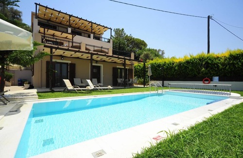 Pigianos Kampos Villa | Villa Orsalia - Six Bedroom Villa, Sleeps 11