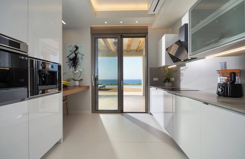 Pefki Villa | Villa Paradiso your luxurious escape - create cherished memories for a lifetime!