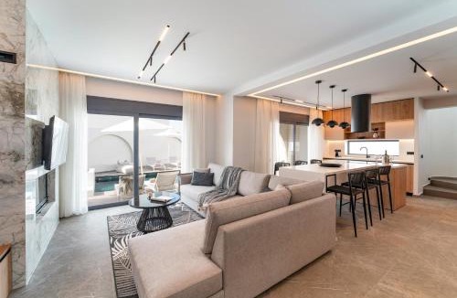Ialyssos Villa | Villa Palmeras Evelia by Villa Plus