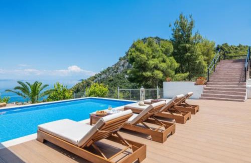 Melissopetra Villa | Villa Pantheon