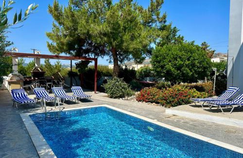 Gennadi Villa | Villa Papagiorgio Luxury and Harmony