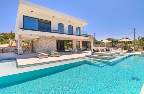 Pefkos Villa | Villa Pefkos Cove by Villa Plus