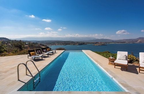 Plaka Villa | Villa Peninsula, Luxury accommodation with breathtaking Sea and Mountain views