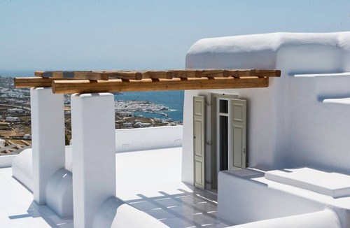 Tourlos Villa | Villa Peridot - Eight Bedroom Villa, Sleeps 16