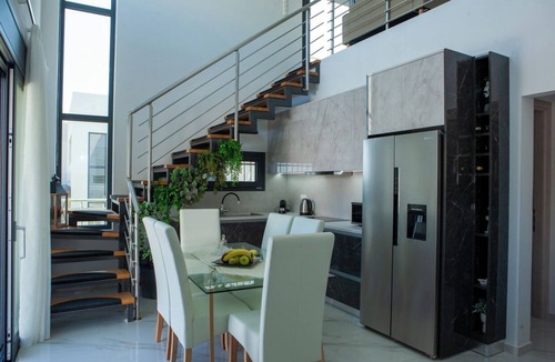 Gouvai Villa | Villa Peris With Shared Backyard,By IdealStay Experience