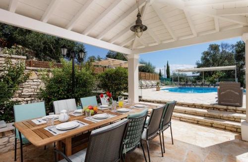 Kassiopi Villa | Villa Perla by Villa Plus