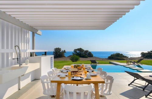 Gennadi Villa | Villa Pindar - Four Bedroom Villa, Sleeps 8
