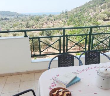 Potos House | Villa Rodia 2 guests