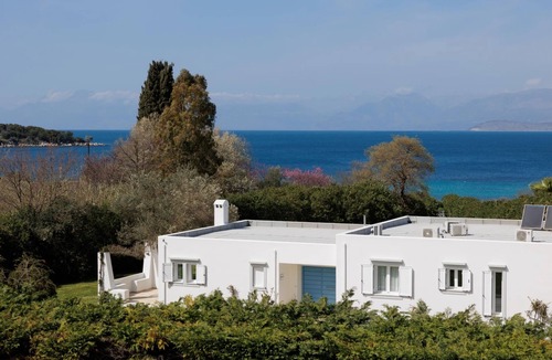 Petaleia Villa | Villa Rosemarine
