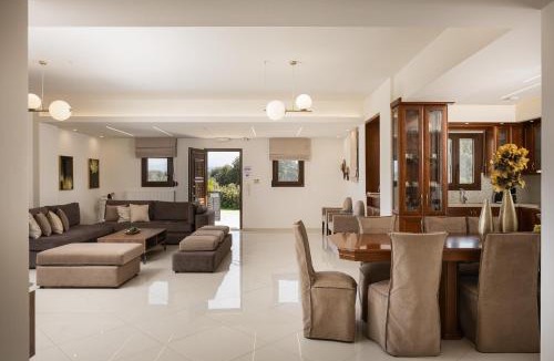 Roussospiti Villa | Villa Rosemary - Luxury Nature Escape