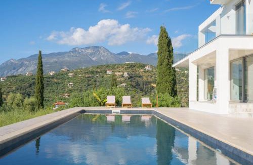 Kalamata Villa | Villa Sadova Private pool Panoramic view